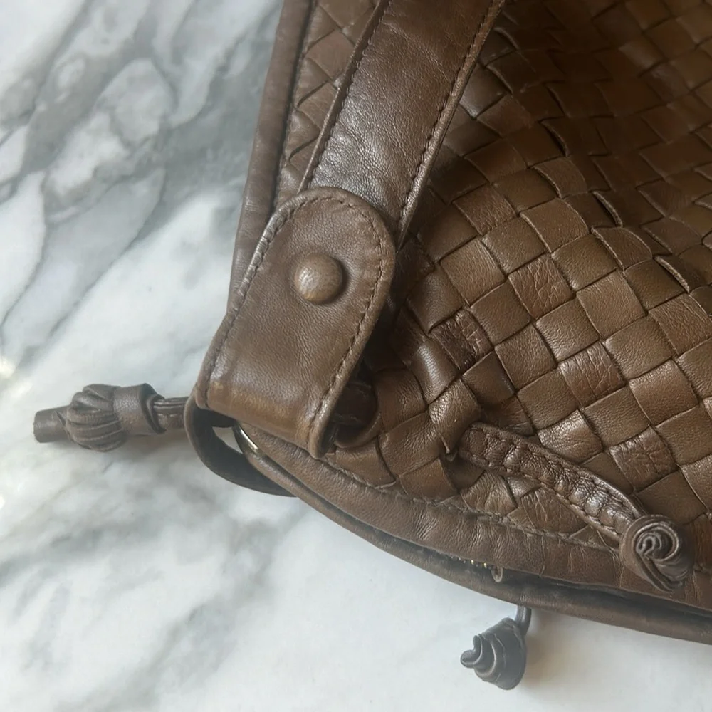 Bottega Veneta Chocolate Brown Intrecciato Leather Shoulder Bag Authentic - Picture 13 of 16